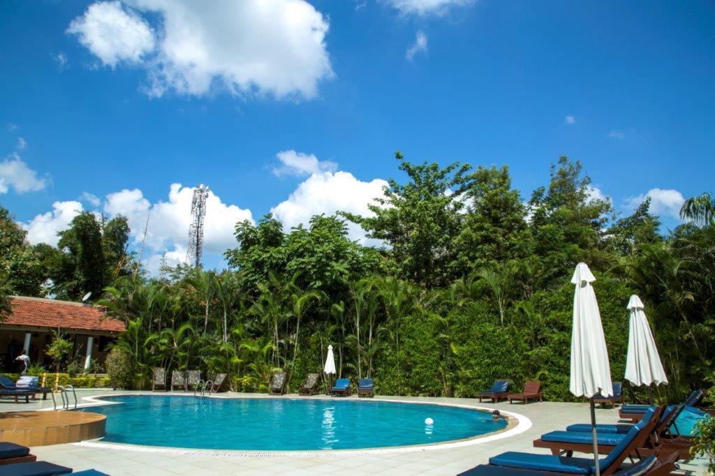 Tiger'S Den Resort Bandhavgarh National Park Екстериор снимка