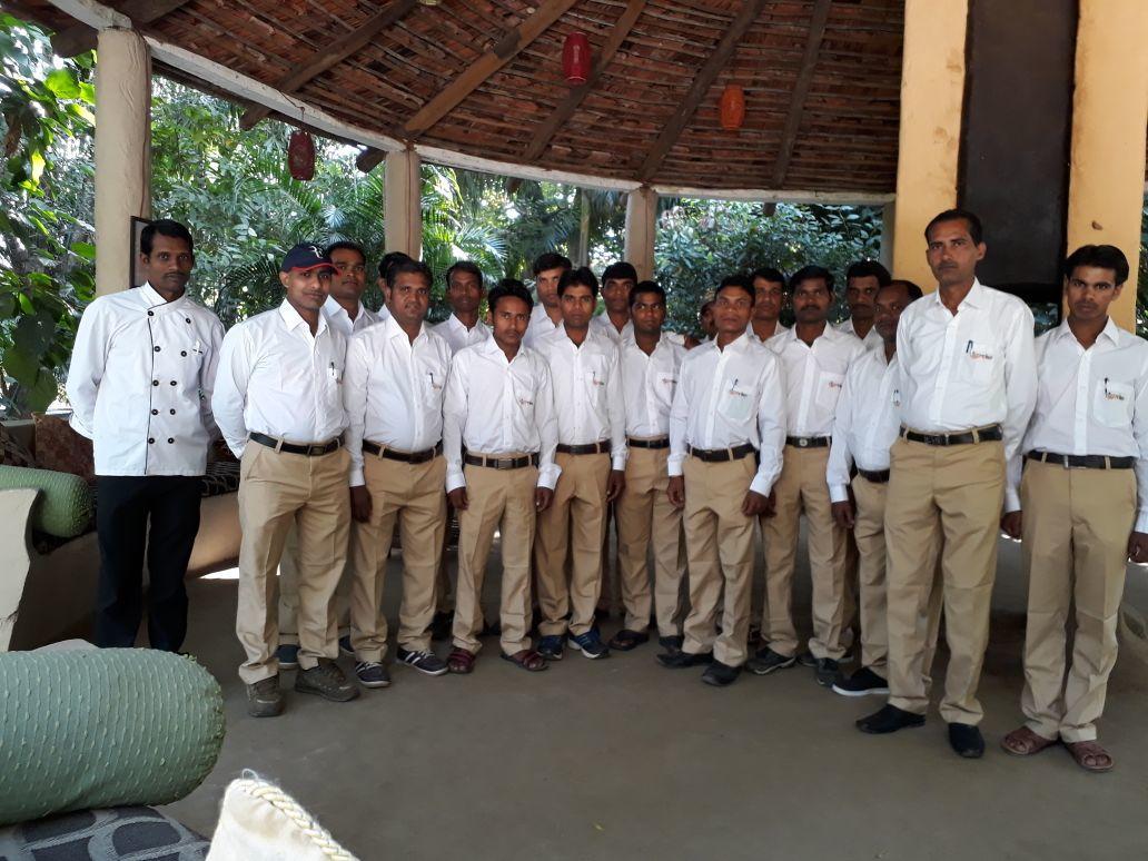 Tiger'S Den Resort Bandhavgarh National Park Екстериор снимка